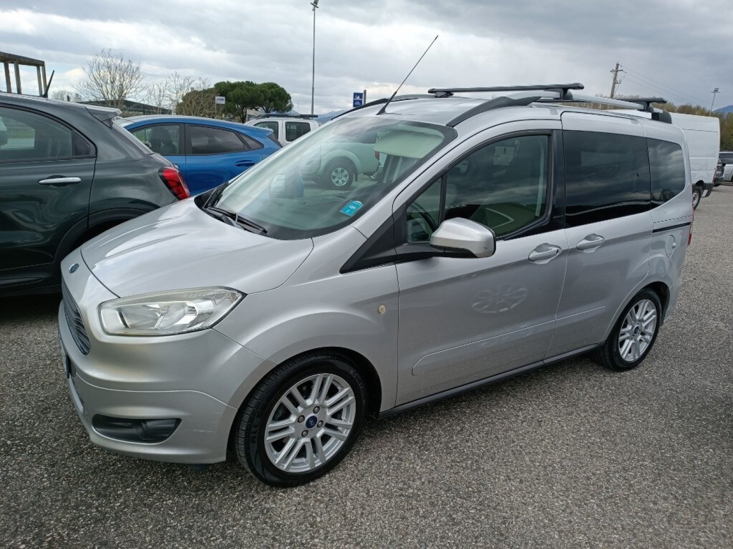 FORD - Tourneo Courier 1.0 EcoBoost 100 CV Tit.