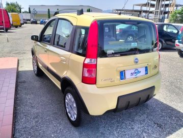 FIAT - Panda 1.2 4x4 Climbing (2 di 5)