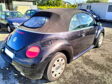 VOLKSWAGEN - New Beetle 1.9 TDI 101CV Cabrio (3 di 6)