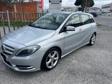 MERCEDES - B 200 CDI Premium (1 di 5)