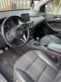 MERCEDES - B 200 CDI Premium (5 di 5)