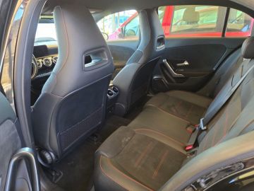 MERCEDES - A 180 d Automatic AMG Line Premium (9 di 9)
