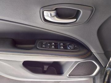 JEEP - Compass 1.6 Mjt II 2WD Limited (14 di 23)