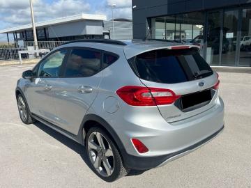 FORD - Fiesta Active 1.5 TDCi (3 di 16)