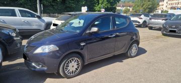 LANCIA - Ypsilon 1.2 69 CV 5p. Silver (1 di 7)