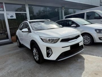 KIA - Stonic 1.2 DPI ECO GPL Urban (1 di 11)