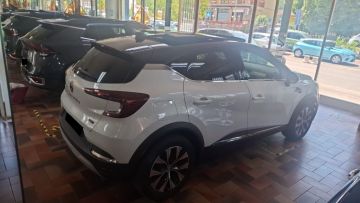 RENAULT - Captur Full Hybrid E-Tech 145 CV Techno (4 di 11)