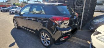 HYUNDAI - i20 1.4 CRDi 5 porte Comfort (2 di 6)