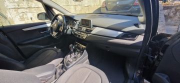 BMW - 216d Active Tourer (3 di 5)