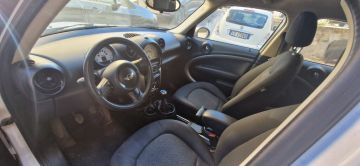 MINI - Mini Cooper D Countryman (5 di 7)