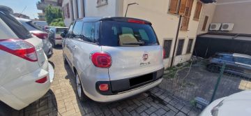 FIAT - 500L Living 1.3 MJT 85 CV Dual. Lounge (2 di 4)