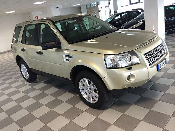 LAND ROVER - Freelander 2.2 TD4 S.W. SE