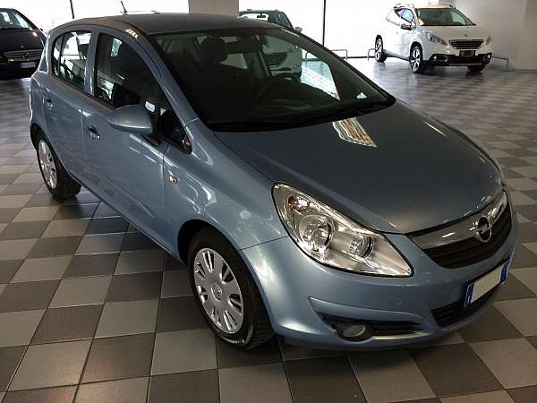 OPEL Corsa 4ª serie