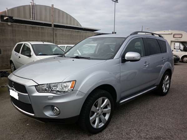 MITSUBISHI Outlander 2ª(10-12)