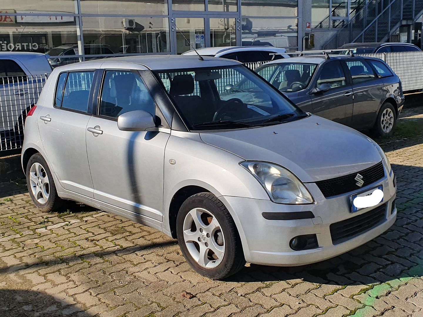 SUZUKI Swift