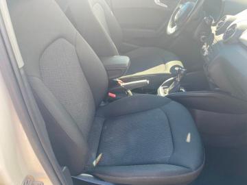 AUDI - A1 SPB 1.6 TDI Attraction (9 di 15)