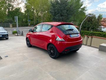 LANCIA - Ypsilon 1.3 MJT 16V 95 CV 5 porte S&S Elefantino (5 di 16)