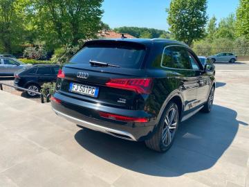 AUDI - Q5 2.0 TDI 190CV qu S tr. Business Sport (4 di 15)