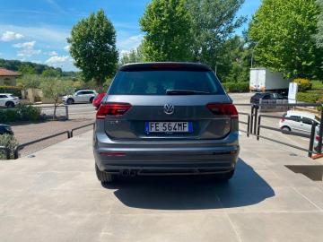 VOLKSWAGEN - Tiguan 1.6 TDI Business BMT (6 di 15)