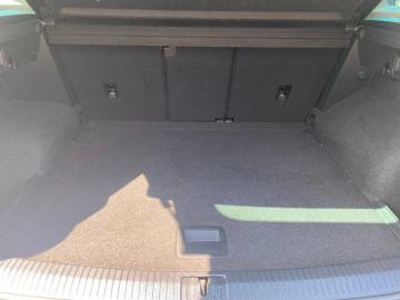 VOLKSWAGEN - Tiguan 1.6 TDI Business BMT (9 di 15)