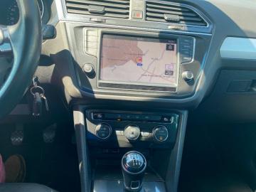 VOLKSWAGEN - Tiguan 1.6 TDI Business BMT (15 di 15)