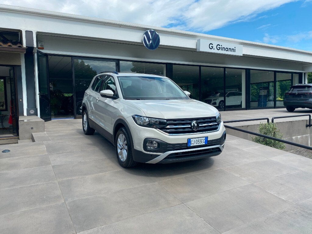 VOLKSWAGEN T-Cross