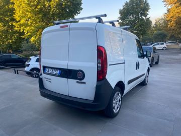 FIAT - Doblò 1.3 MJT PC-TN Cargo Lamierato SX 3 Posti (5 di 15) FIAT - Doblò 1.3 MJT PC-TN Cargo Lamierato SX 3 Posti (5 di 15)