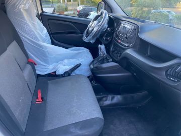 FIAT - Doblò 1.3 MJT PC-TN Cargo Lamierato SX 3 Posti (9 di 15) FIAT - Doblò 1.3 MJT PC-TN Cargo Lamierato SX 3 Posti (9 di 15)