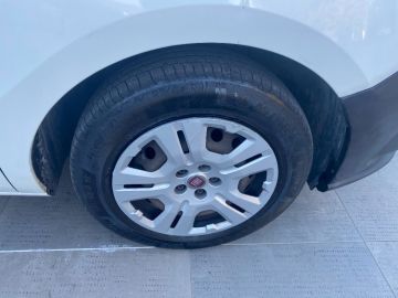 FIAT - Doblò 1.3 MJT PC-TN Cargo Lamierato SX 3 Posti (12 di 15) FIAT - Doblò 1.3 MJT PC-TN Cargo Lamierato SX 3 Posti (12 di 15)