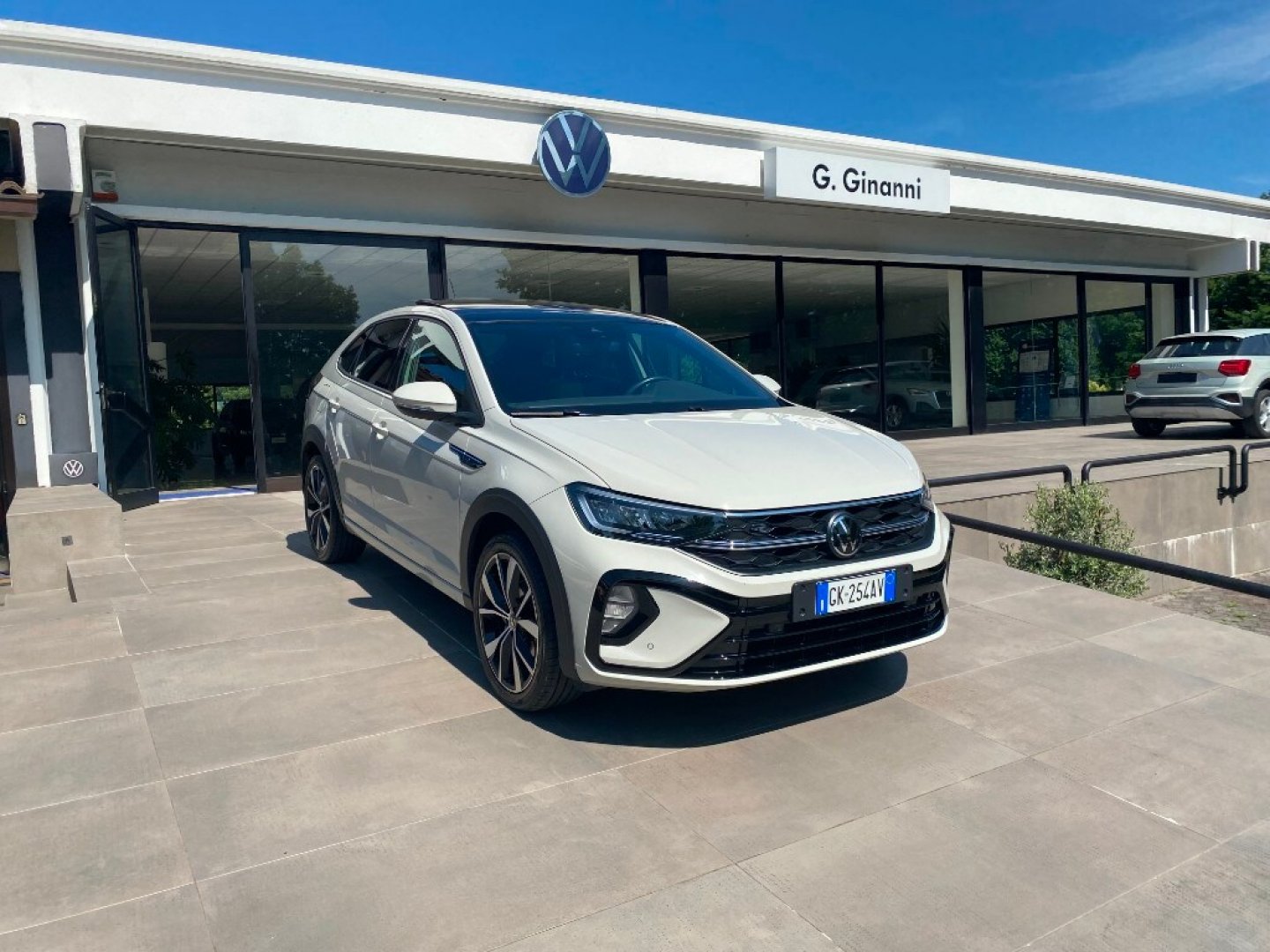 VOLKSWAGEN - 1.0 TSI 110 CV R-Line