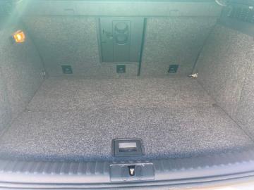 VOLKSWAGEN - Tiguan 2.0 TDI Plus 140 Sport&Style BMT (9 di 15)