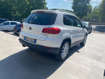 VOLKSWAGEN - Tiguan 2.0 TDI Plus 140 Sport&Style BMT (4 di 15)