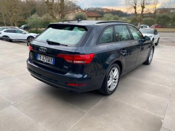 AUDI - A4 Avant 2.0 TDI S tronic Business (4 di 15)