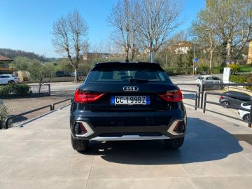 AUDI - A1 citycarver 25 TFSI Admired (6 di 15)