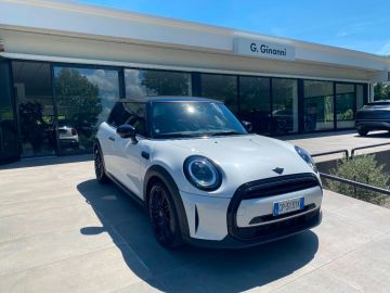MINI - Mini 1.5 Cooper Classic (1 di 15)
