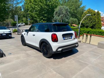MINI - Mini 1.5 Cooper Classic (3 di 15)