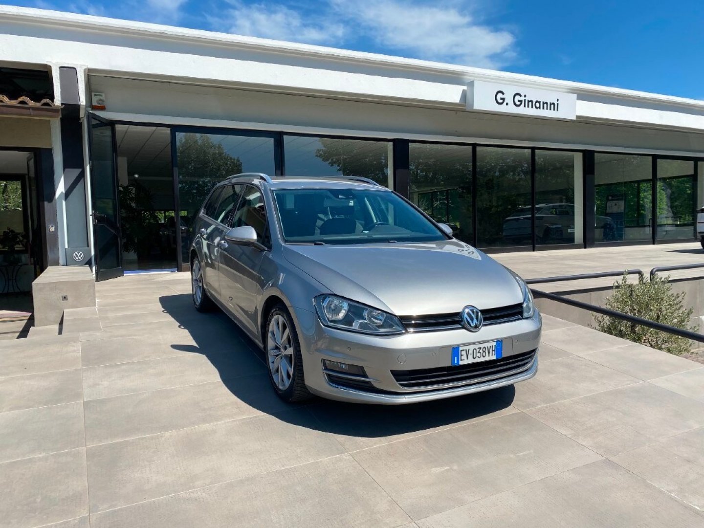 VOLKSWAGEN - Golf Variant 2.0 TDI Highline BMT