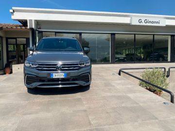 VOLKSWAGEN - Tiguan 2.0 TDI 150 CV SCR DSG R-Line (5 di 15)