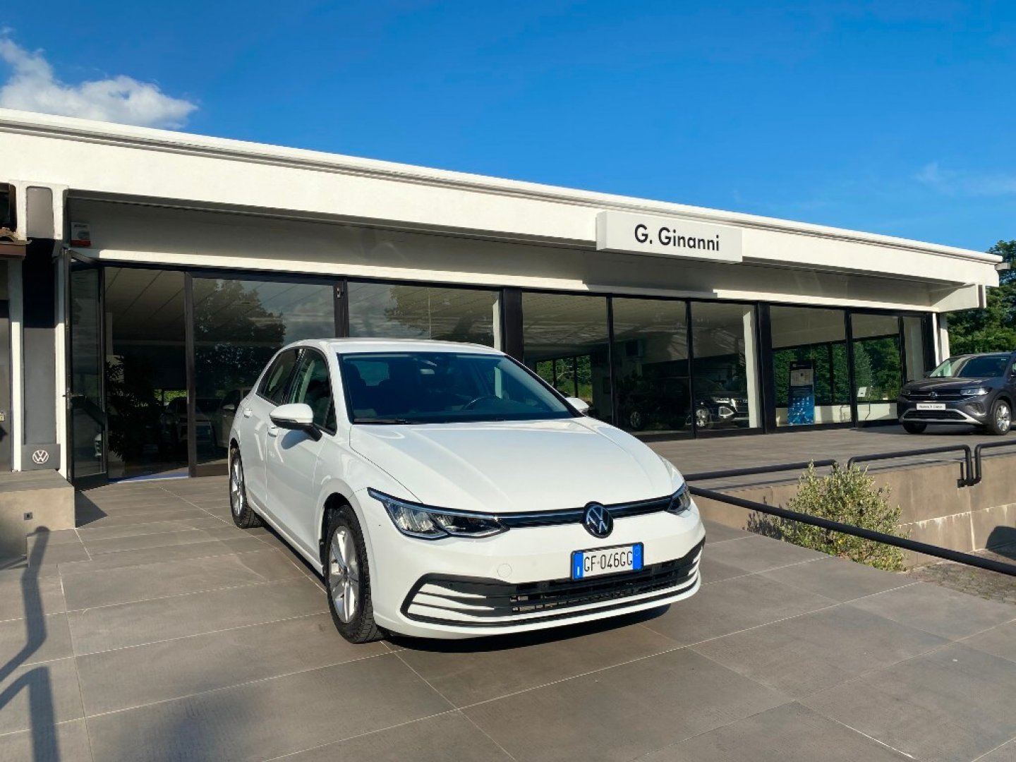 VOLKSWAGEN - Golf 1.0 eTSI EVO DSG Life
