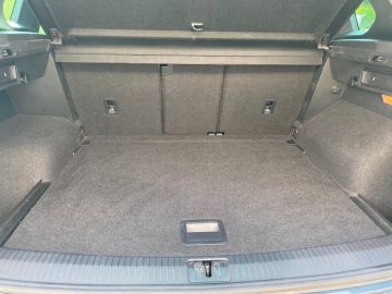 VOLKSWAGEN - Tiguan 2.0 TDI SCR DSG Sport BlueMotion Technology (6 di 15)